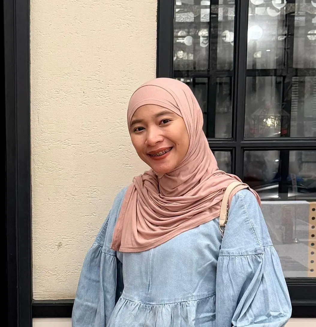Fildzah Novia P. S.Hum., S.Pd.